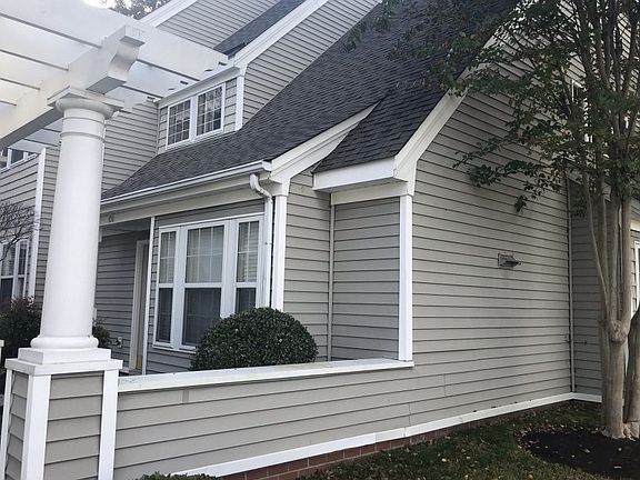 2nd image of 1011 Nicklaus Dr