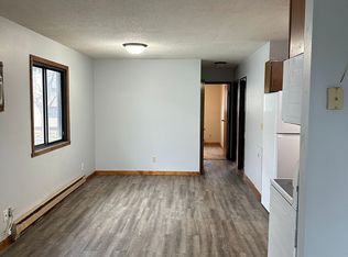212 1st Ave SE #2, Dickinson, ND 58601