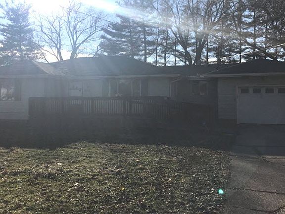 2nd image of 925 S Court St