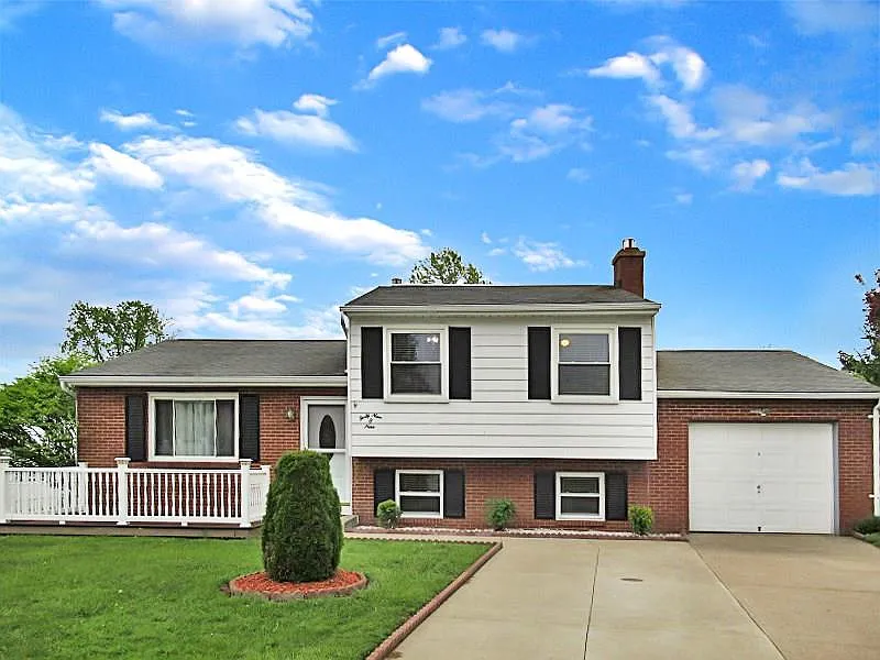 4909 Dentonboro Ct photo 1