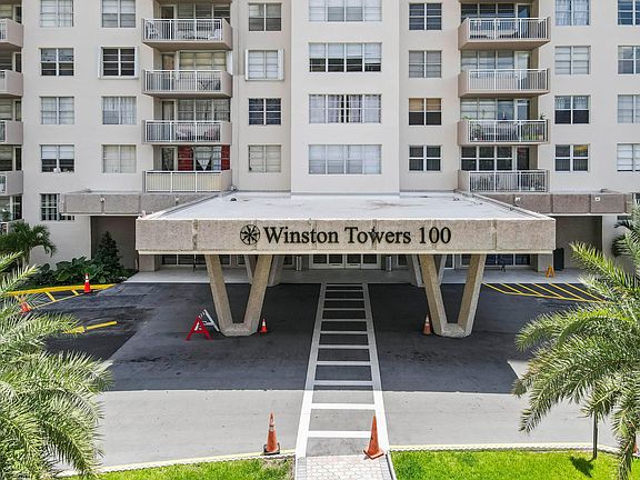 4th image of 250 174th Street #1110