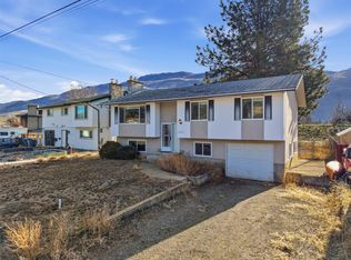 2563 Sandalwood Dr, Kamloops, BC V2B 6V3