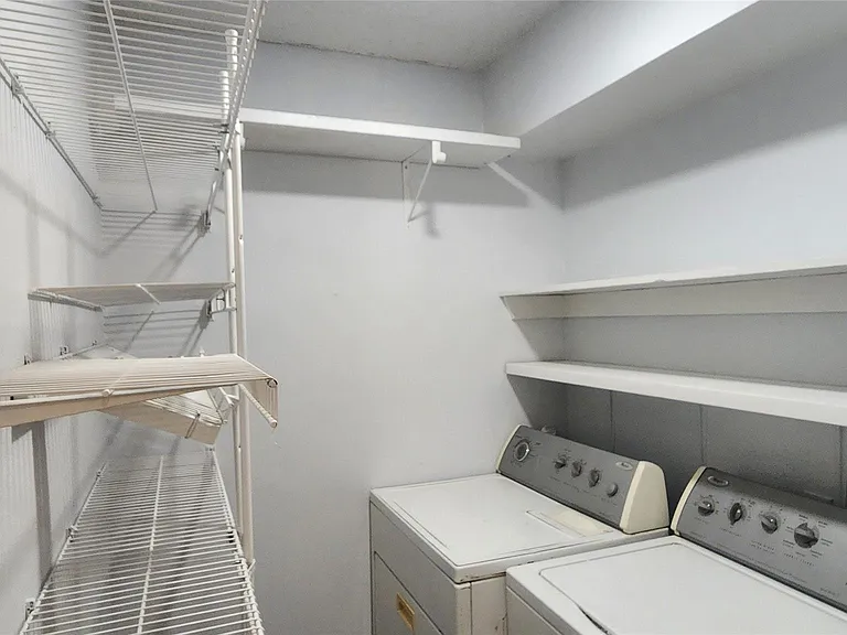 123 Prairie View Dr — Photo 13