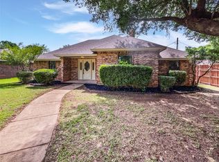 1910 Hillcroft Dr, Duncanville, TX 75137