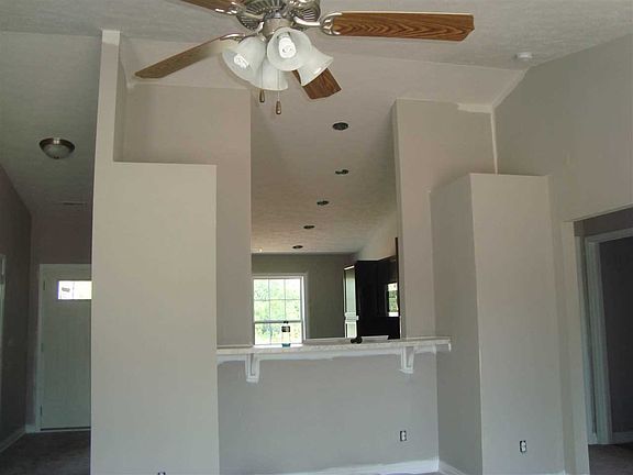 4th image of 4925 Live Oak Ct