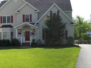 9019 Birdsong Creek Ct, Mechanicsville, VA 23116
