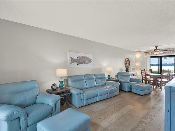 3rd image of 9209 Seminole Blvd APT 14