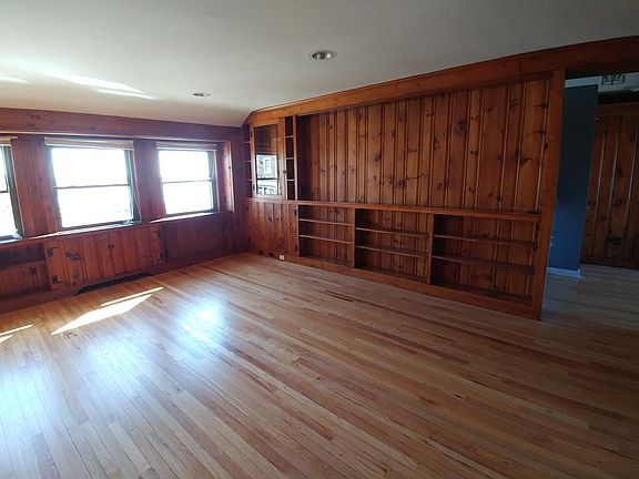 5th image of 3 Tuna Wharf #3B