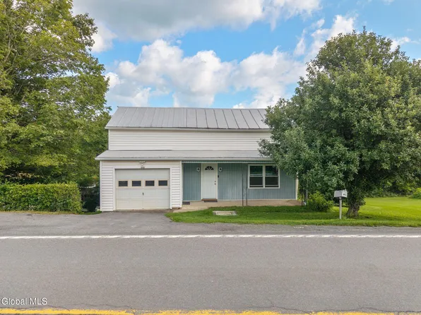 555 Barnerville Road, Howes Cave, NY 12092