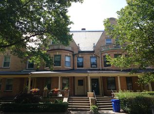 182 Naples Rd #1, Brookline, MA 02446