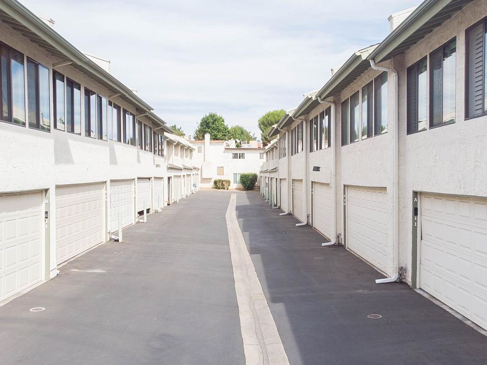 1st image of 5263 Colodny Dr Unit 8