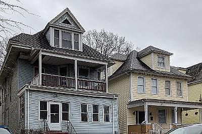 1st image of 22 Davis Ave