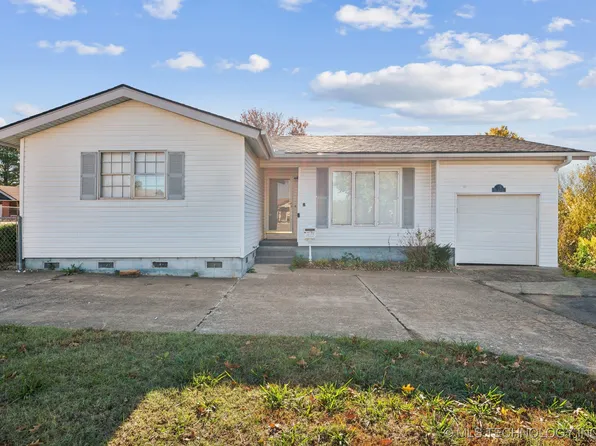 108 W 32nd St, Sand Springs, OK 74063