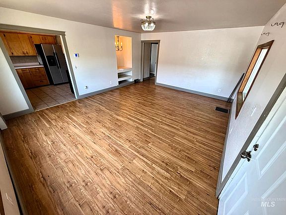 2nd image of 1225 McCarroll St