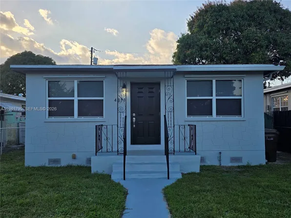 4310 E 9th Ln, Hialeah, FL 33013