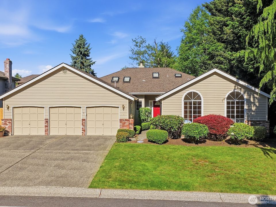 1st image of 12528 42nd Drive SE