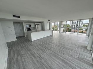 200 Leslie Dr APT 631, Hallandale, FL 33009