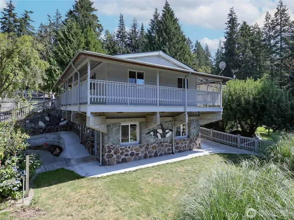 74 Wren Lane, Camano Island, WA 98282
