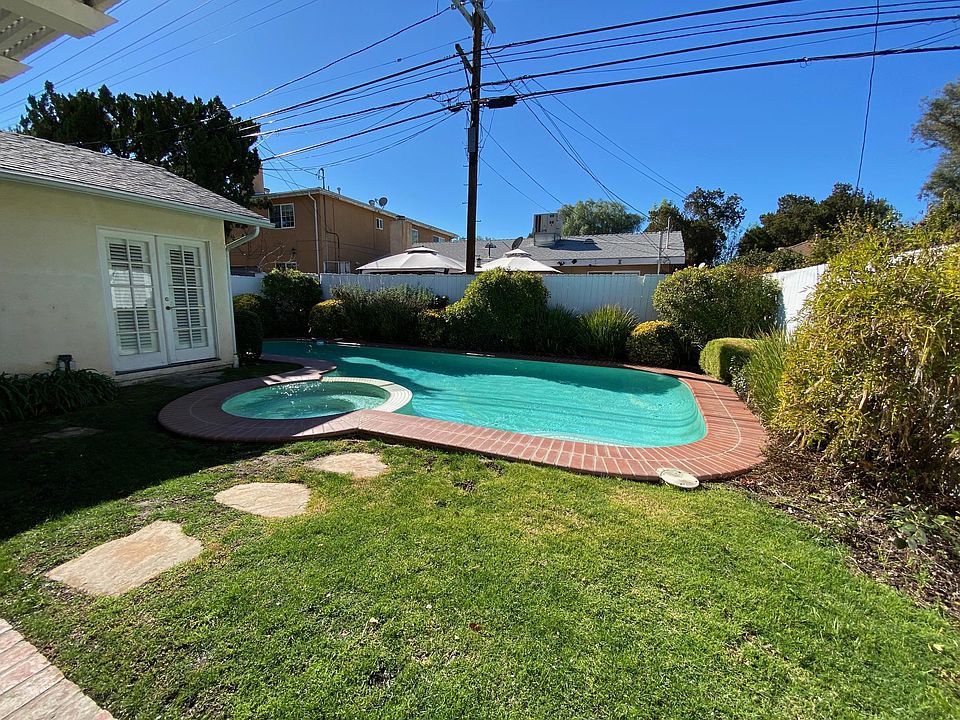 1st image of 4751 Santa Lucia Dr