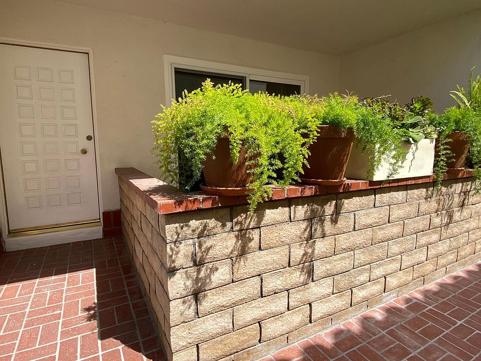 1st image of 1138 23rd St #B
