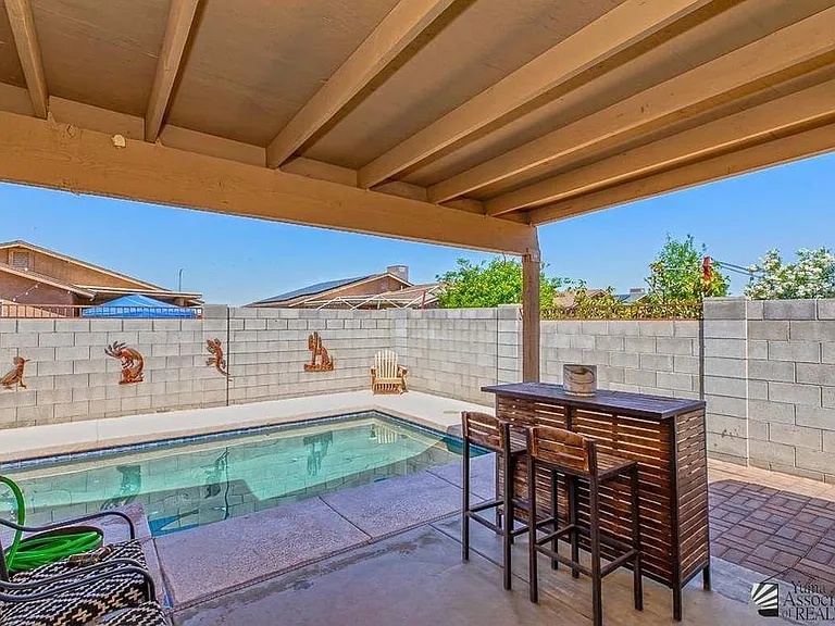 4080 S Sunlight Way — Photo 2