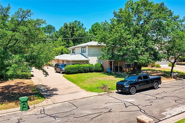 1st image of 608 Starlinda Ct