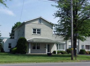 226 E Main St, Hegins, PA 17938
