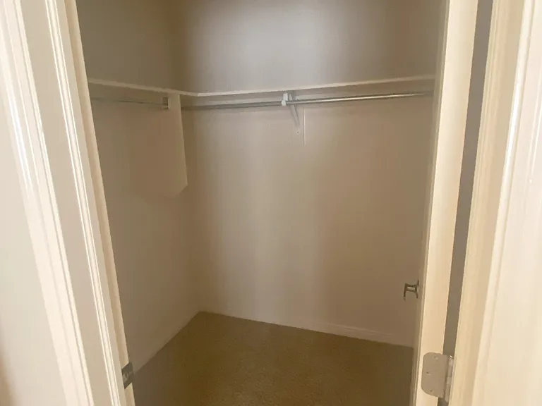 2179 W 1610 N — Photo 10