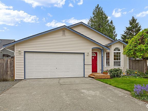 2nd image of 619 Hillcrest Drive