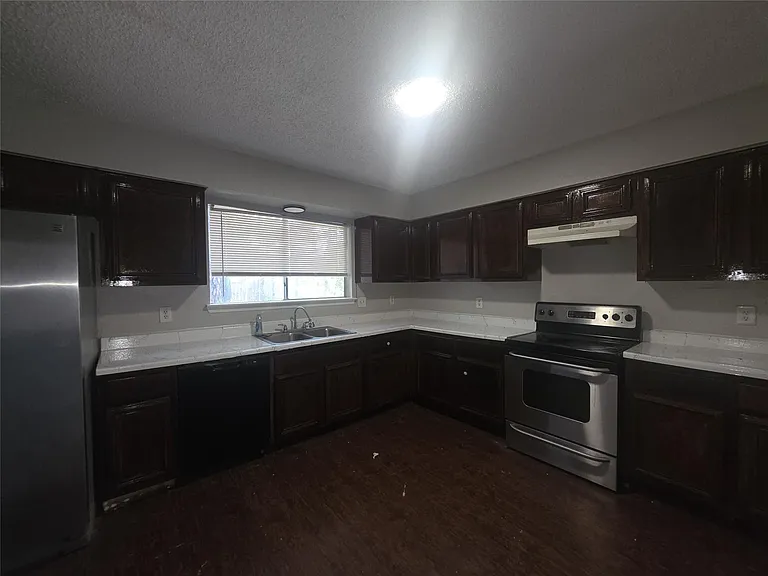 23322 Dew Wood Ln — Photo 7