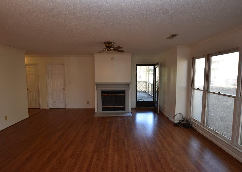 1st image of 5031 Seven Pine Cir #5031