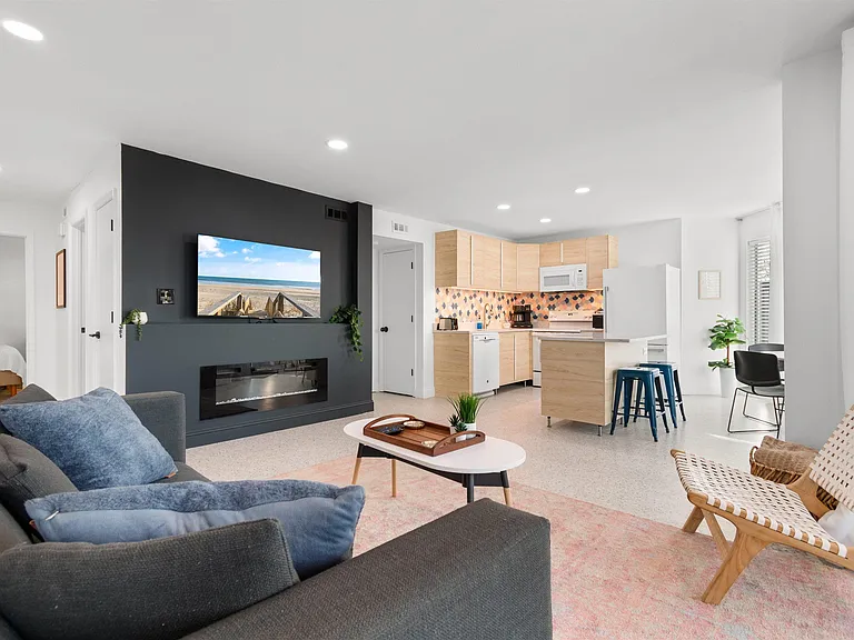 1500 Cenith Dr #C103 — Photo 13