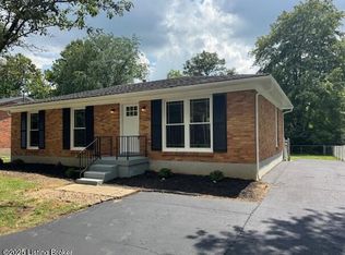 9706 Fairground Rd, Louisville, KY 40291