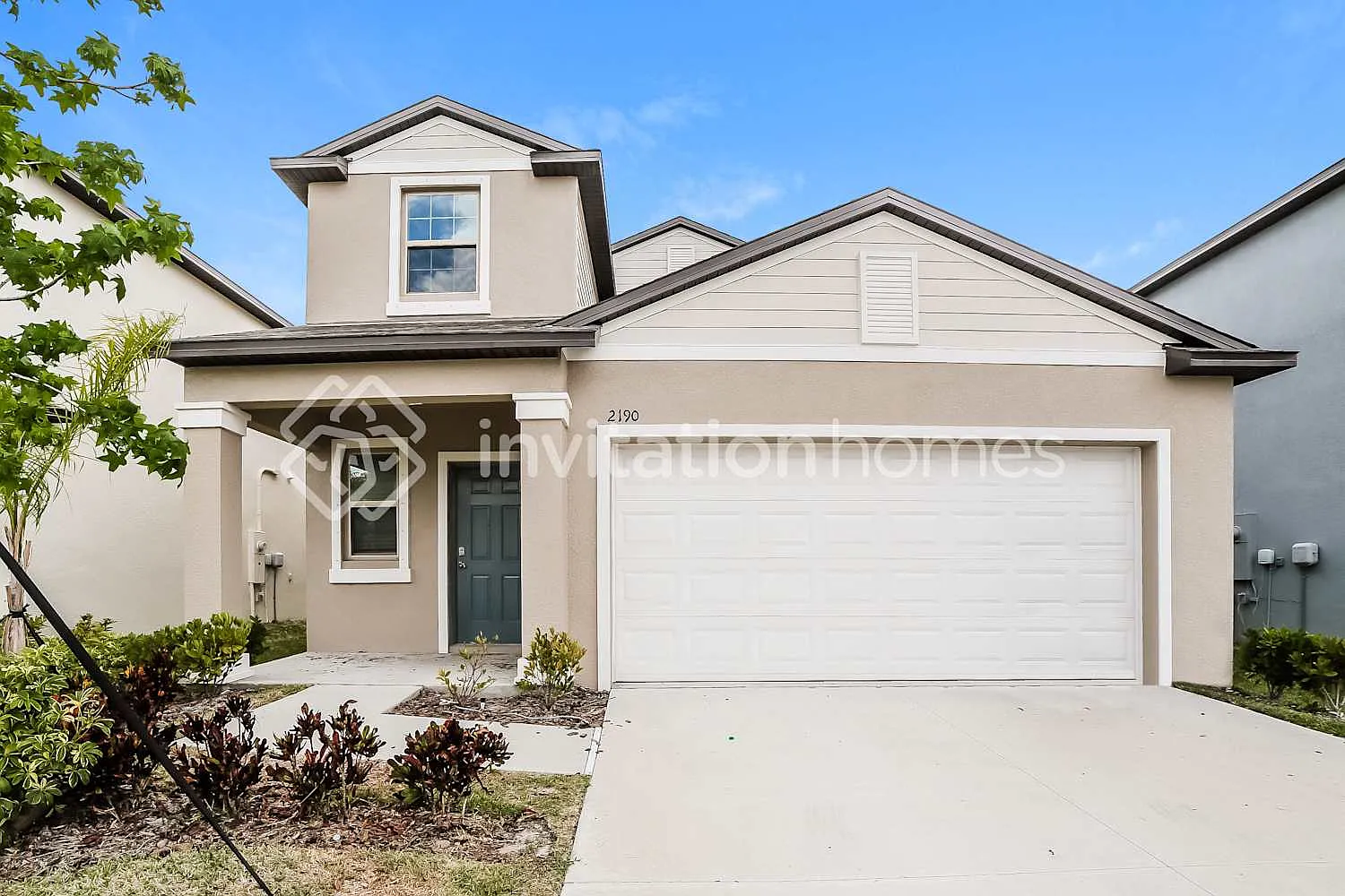 2190 Jungle Dr Ruskin, FL 33570 — Photo 1