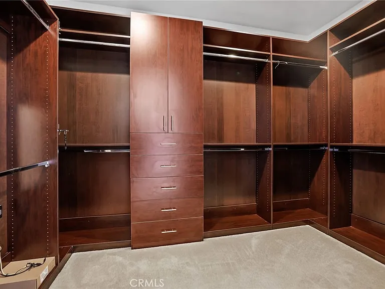 51 Heliotrope — Photo 26