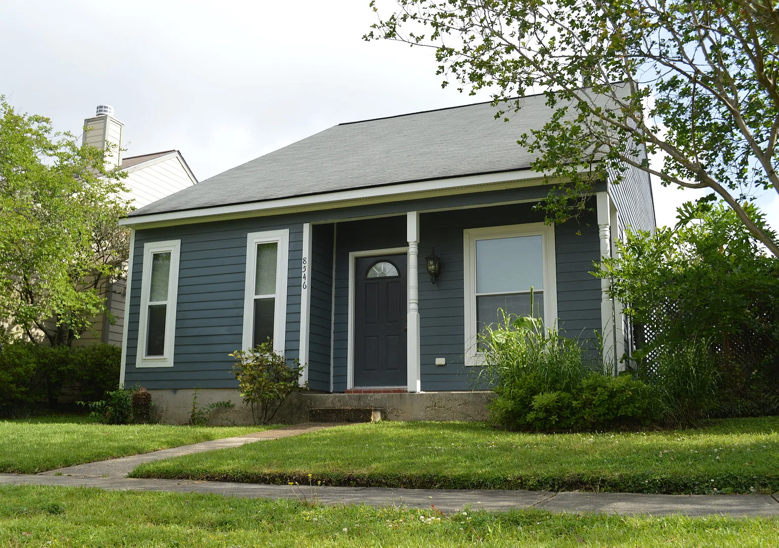 Conveniently located close to Bluebonnet & Essen — Photo 1