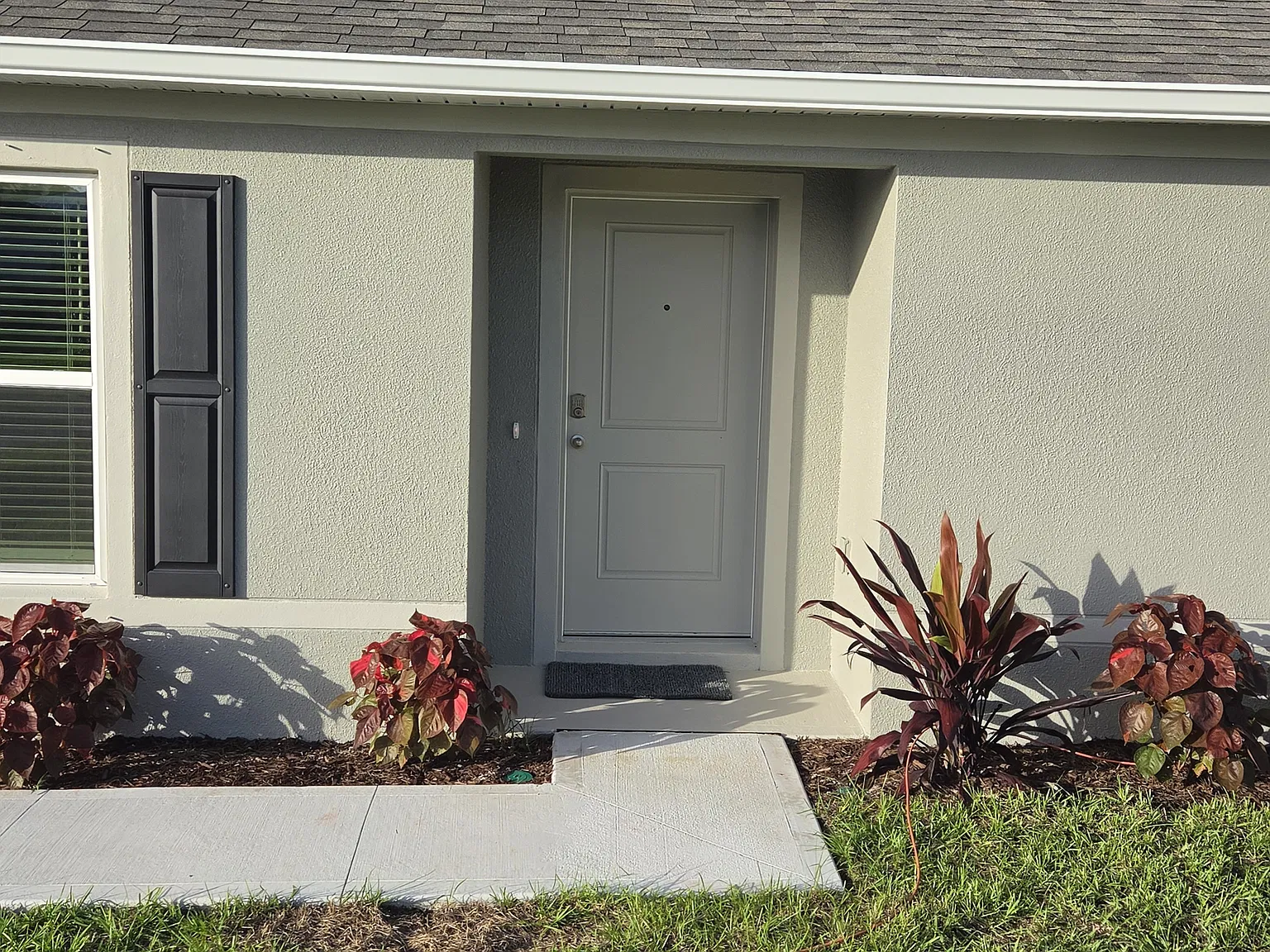 Biscayne Ln, Sebastian — Photo 1