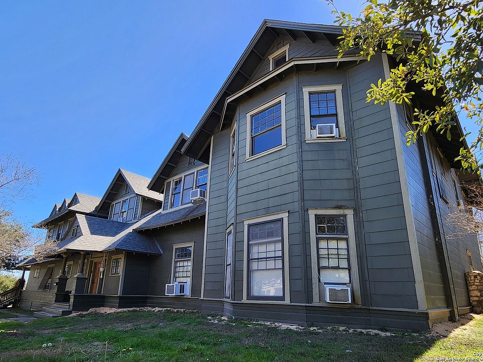 1st image of 1118 W French Place