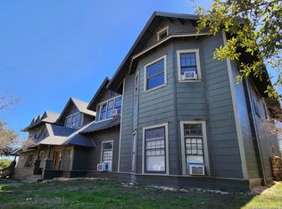 1118 W French Pl, San Antonio, TX 78201