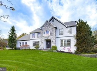 1100 Sunwood Ln, Lancaster, PA