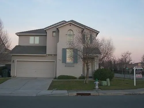 851 Regency Park Cir photo 1