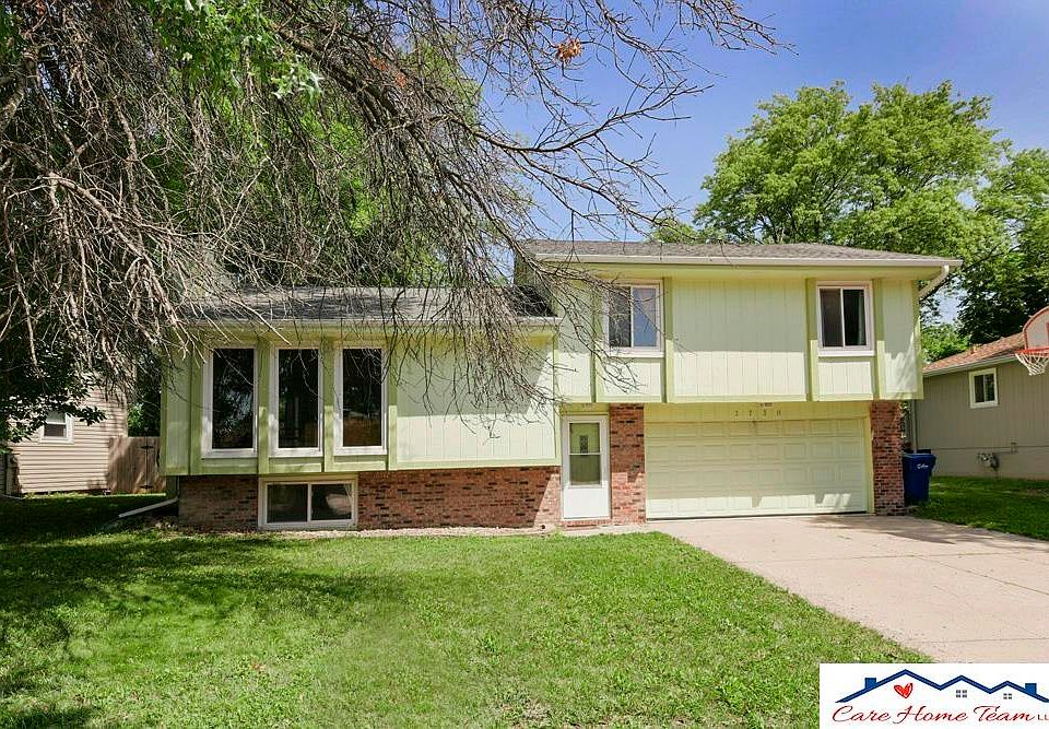 1st image of 3730 Leawood Dr