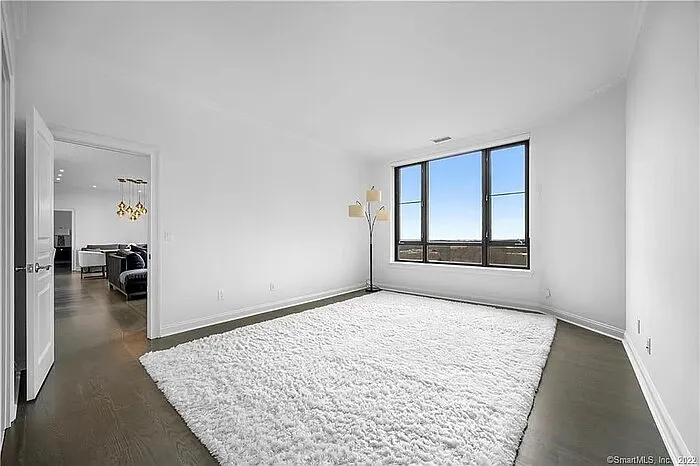 100 Parrott Dr #100 — Photo 23
