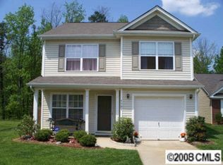 5303 Fernhill Dr, Charlotte, NC 28217
