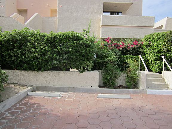 2nd image of 1591 S Cerritos Dr