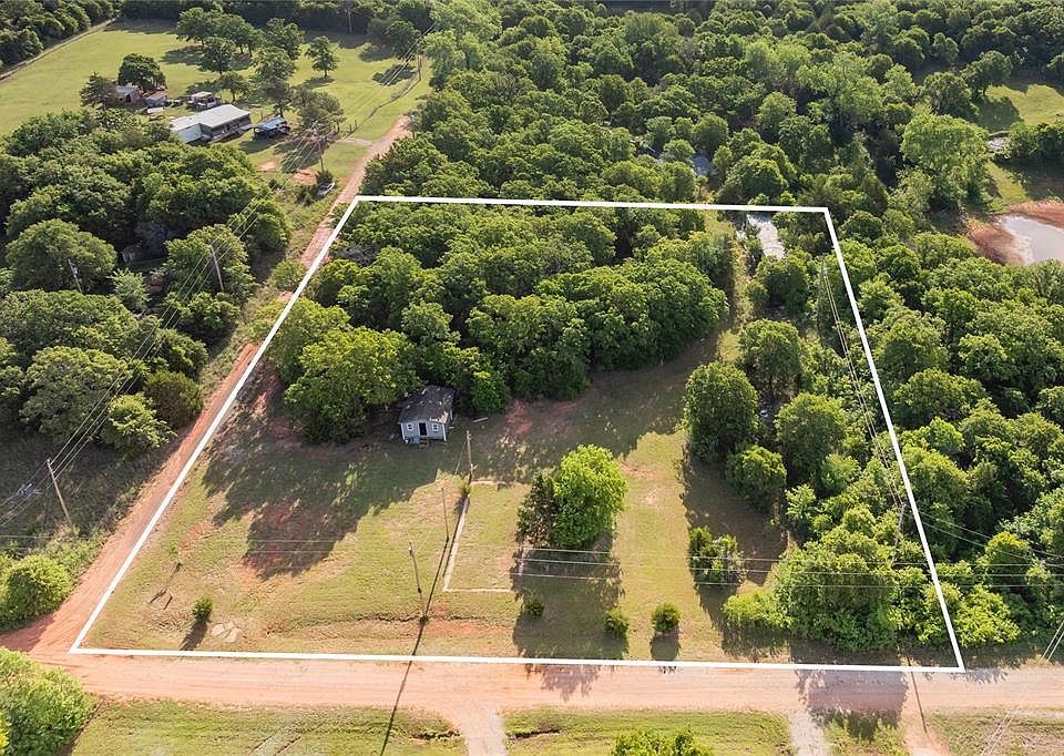 1st image of 20220 Holmes Rd #28