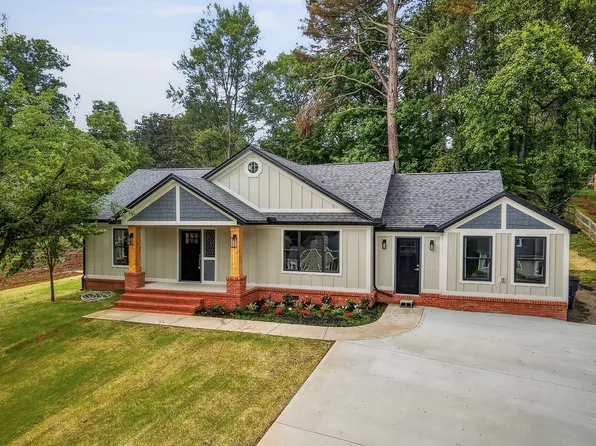 303 Westwood Dr, McMinnville, TN 37110