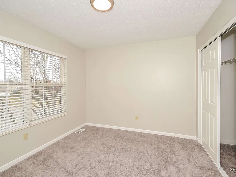 4241 Muscovy Ln — Photo 10
