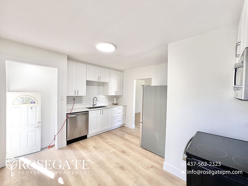 London House for rent - 5 Bedrooms — photo 4