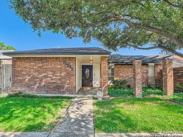 13806 Brays Frst, San Antonio, TX 78217